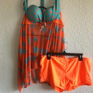 NWOT 2 Piece Swimsuit 2XL Summer Perfect Ready.